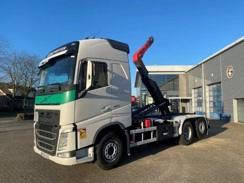 Volvo FH4-460 / VEB / I-PARKCOOL / 9000KG FRONT AXLE / DALBY HOOK 14250KG / AUTOMATIC / EURO-6 / 2015 - Camión multibasculante: foto 1 Volvo FH4-460 / VEB / I-PARKCOOL / 9000KG FRONT AXLE / DALBY HOOK 14250KG / AUTOMATIC / EURO-6 / 2015 - Camión multibasculante: foto 1