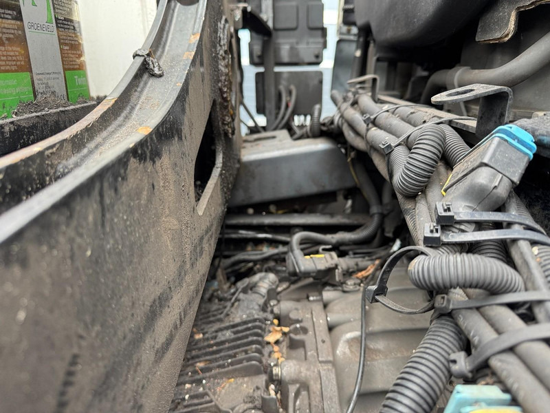 DAF CF410 FAQ HMF 2620, Unfall - Damaged. - Camión grúa: foto 4 DAF CF410 FAQ HMF 2620, Unfall - Damaged. - Camión grúa: foto 4