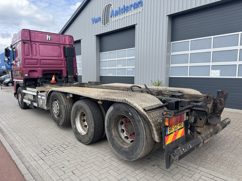 DAF XF-510 8x2 Chassis, Manual - Camión chasis: foto 3 DAF XF-510 8x2 Chassis, Manual - Camión chasis: foto 3
