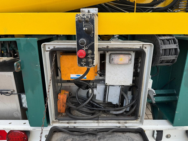 HAMMAR 151 S, Fully renovated, RC, 40 / 30 / 20 Ft - Semirremolque portacontenedore/ Intercambiable: foto 4 HAMMAR 151 S, Fully renovated, RC, 40 / 30 / 20 Ft - Semirremolque portacontenedore/ Intercambiable: foto 4