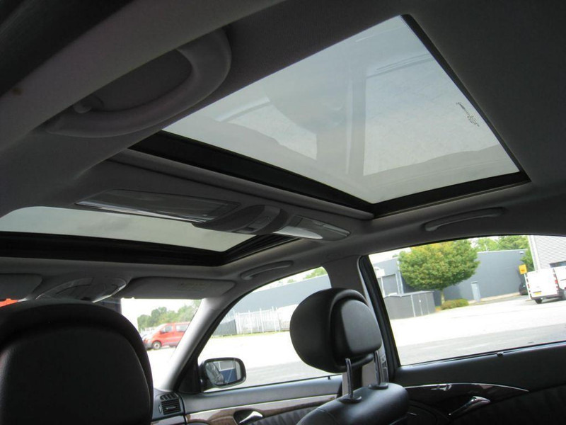 Sedan Mercedes-Benz E-Klasse 280 CDI, Sport: foto 10