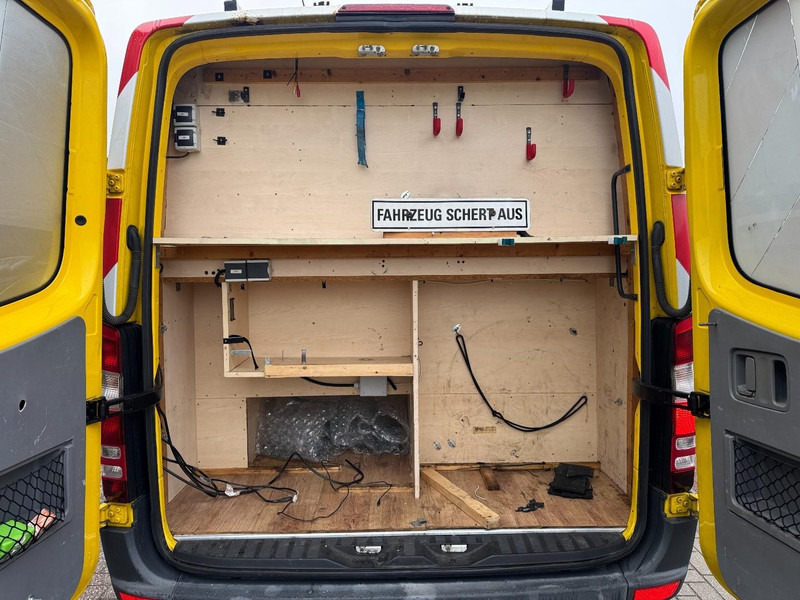 Furgón Mercedes-Benz Sprinter 316, Like new, BF3 Begleit- Escort- Convoi execptionnel, L2/H1: foto 12 Furgón Mercedes-Benz Sprinter 316, Like new, BF3 Begleit- Escort- Convoi execptionnel, L2/H1: foto 12