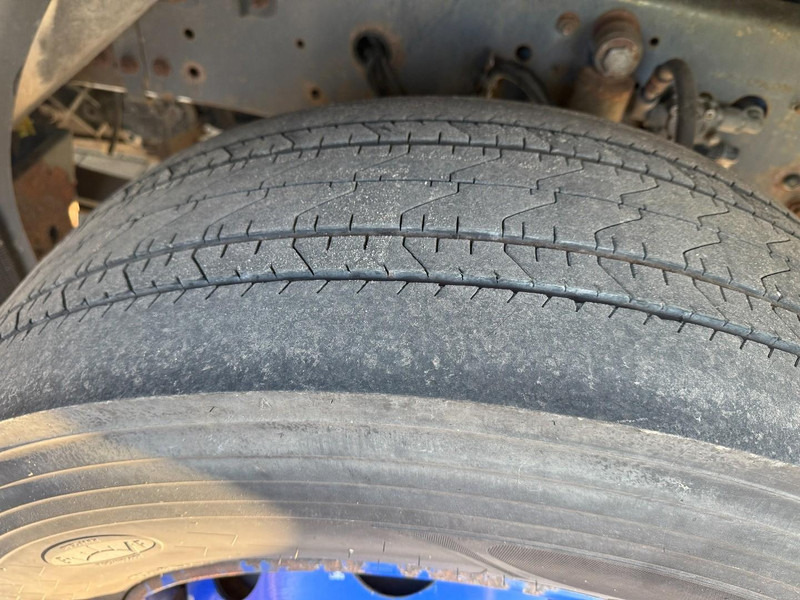 Camión transporte de ganado Renault Premium 410.26, Chicken, Hühner, Kippen, Galinhas: foto 11 Camión transporte de ganado Renault Premium 410.26, Chicken, Hühner, Kippen, Galinhas: foto 11