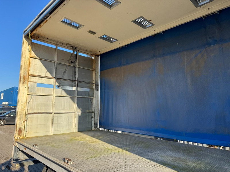 Camión transporte de ganado Renault Premium 410.26, Chicken, Hühner, Kippen, Galinhas: foto 19 Camión transporte de ganado Renault Premium 410.26, Chicken, Hühner, Kippen, Galinhas: foto 19