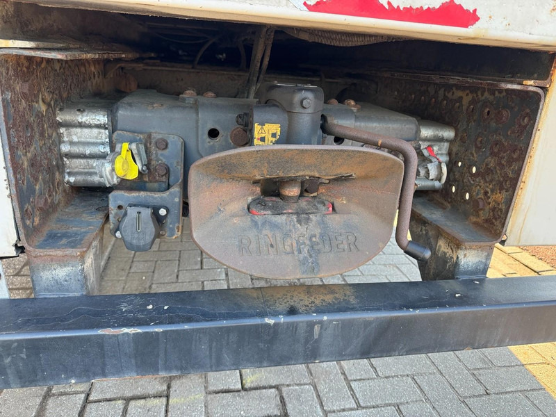 Camión transporte de ganado Renault Premium 410.26, Chicken, Hühner, Kippen, Galinhas: foto 16 Camión transporte de ganado Renault Premium 410.26, Chicken, Hühner, Kippen, Galinhas: foto 16