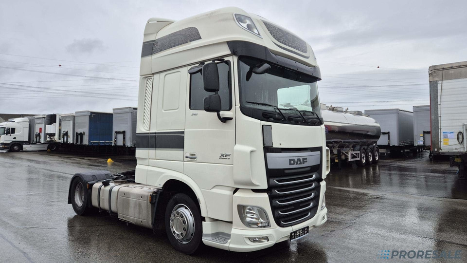 DAF XF 510 FT LOW DECK SSC EURO 6 - Cabeza tractora: foto 1 DAF XF 510 FT LOW DECK SSC EURO 6 - Cabeza tractora: foto 1