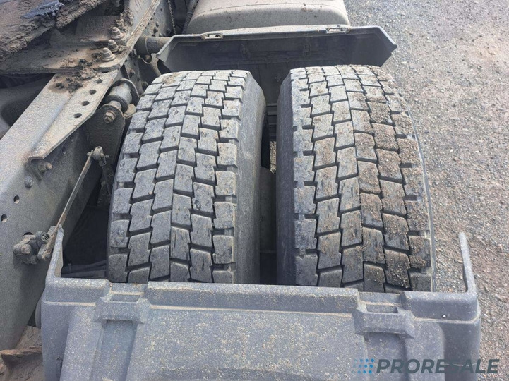 Cabeza tractora MAN TGA 18.440 4x2 BLS EURO 5: foto 8