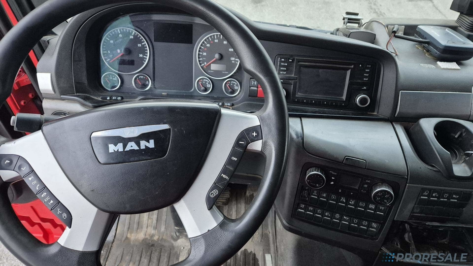 MAN TGX 26.480 6X2-2 BLS EURO 6 - Cabeza tractora: foto 4 MAN TGX 26.480 6X2-2 BLS EURO 6 - Cabeza tractora: foto 4