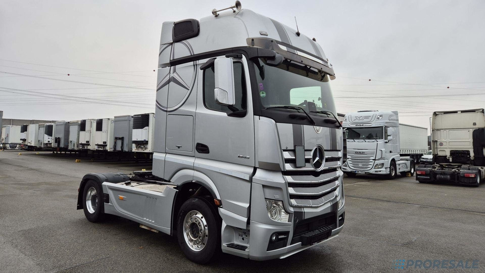 Cabeza tractora MERCEDES-BENZ ACTROS 1851 GIGA EURO 6: foto 1