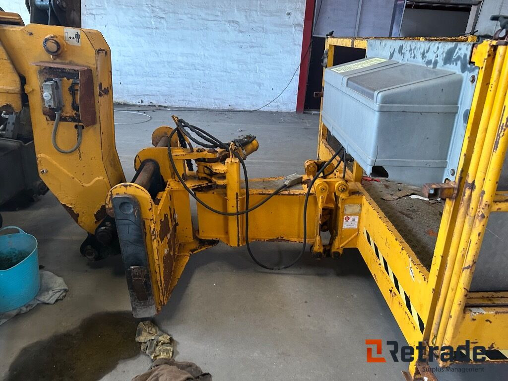 Dieci Icarus 40,16 Teleskoplæsser med drejebar kurv - Manipulador telescópico: foto 4 Dieci Icarus 40,16 Teleskoplæsser med drejebar kurv - Manipulador telescópico: foto 4