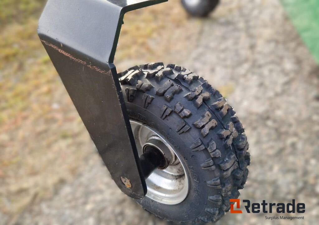 Barredora cucharón Kraftig ATV/Traktor Feiemaskin – Black Wolf ATVSweeper 2018 modell: foto 6