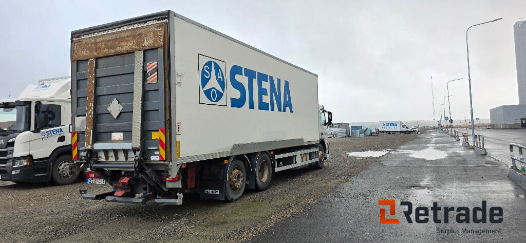 Lastbil Volvo FM 440 6X2 - Camión caja cerrada: foto 4 Lastbil Volvo FM 440 6X2 - Camión caja cerrada: foto 4