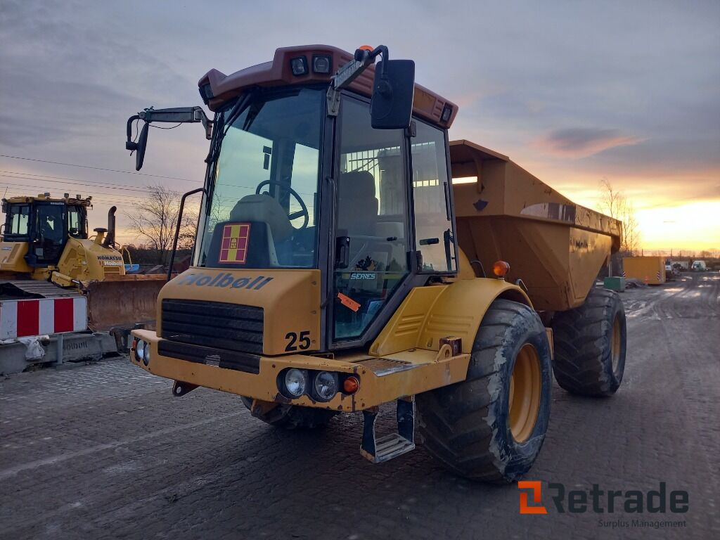 Maquinaria de construcción Hydrema 912C Dumper: foto 1