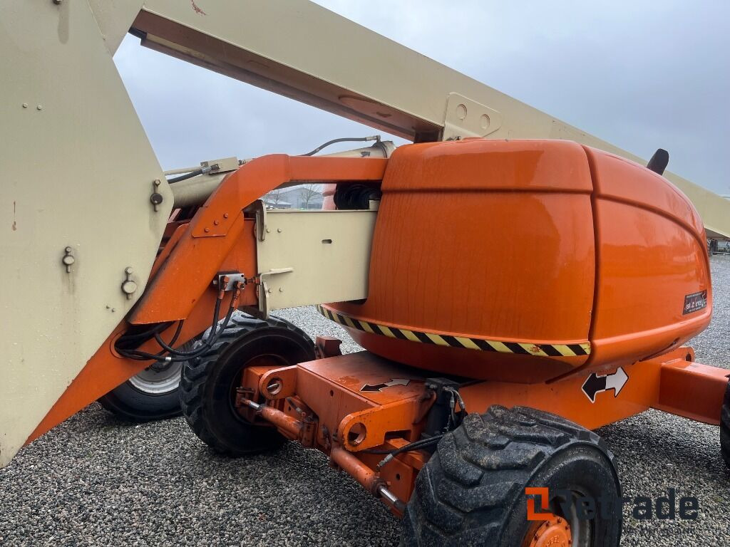 JLG 600AJ 20m bomlift - Maquinaria de construcción: foto 5 JLG 600AJ 20m bomlift - Maquinaria de construcción: foto 5