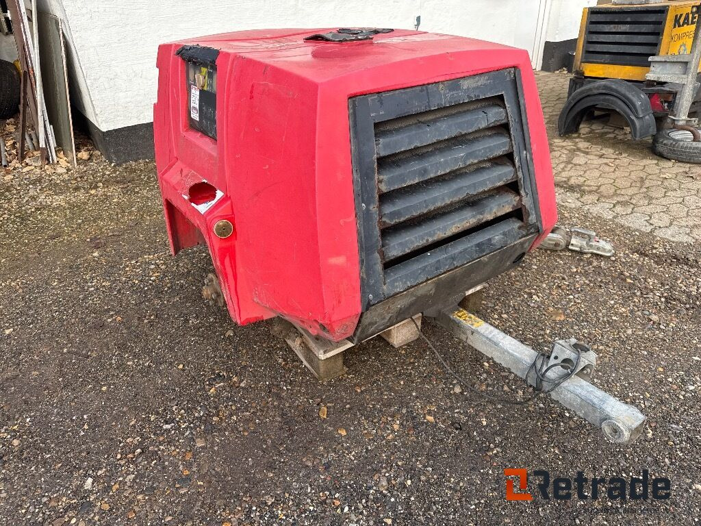 Kompressor Kaeser M30 - Maquinaria de construcción: foto 4 Kompressor Kaeser M30 - Maquinaria de construcción: foto 4