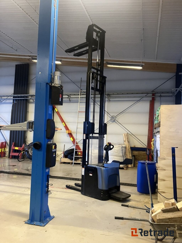 Stable snile RY S16L - Lite brukt - Maquinaria industrial: foto 5 Stable snile RY S16L - Lite brukt - Maquinaria industrial: foto 5