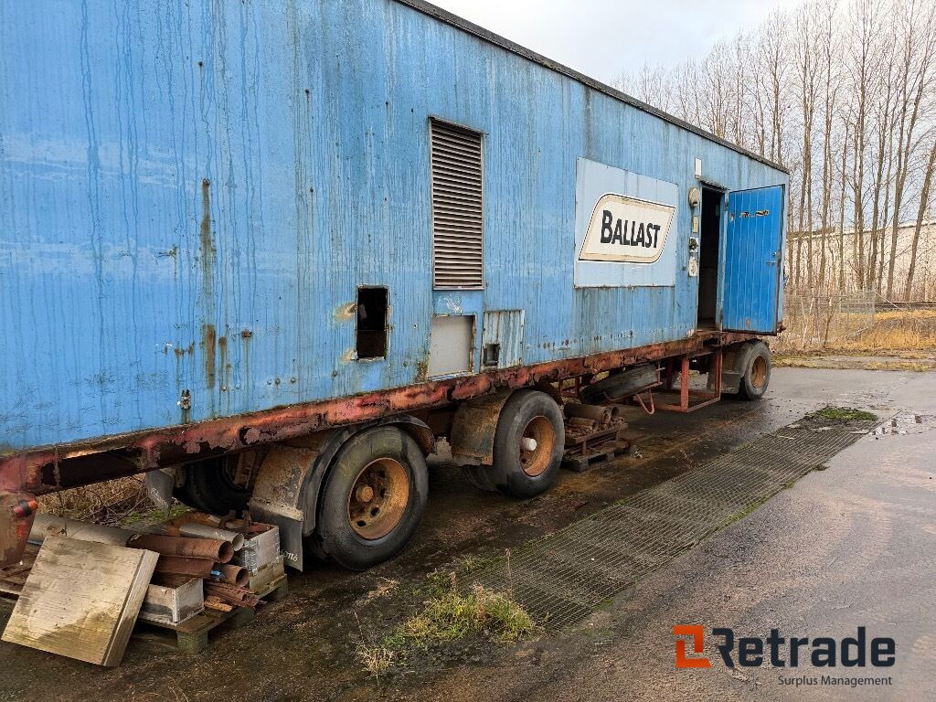 Släpvagn med skåp - Remolque caja cerrada: foto 2 Släpvagn med skåp - Remolque caja cerrada: foto 2