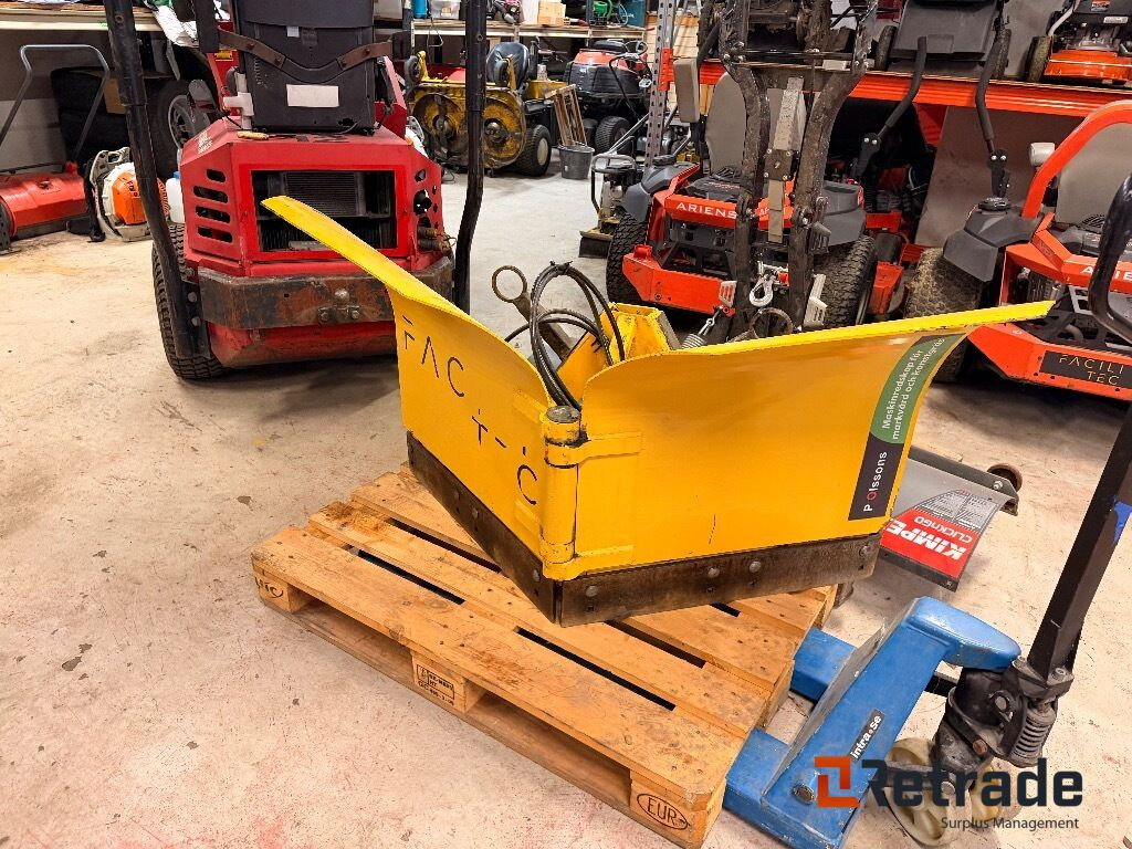 V-Plog/snøskjær P. Olssons LVP 155 2024 modell - Equipo de construcción: foto 1 V-Plog/snøskjær P. Olssons LVP 155 2024 modell - Equipo de construcción: foto 1