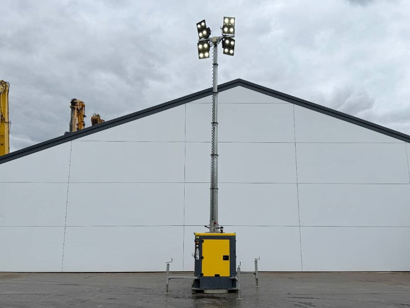 Atlas-Copco Hilight B5+ - 2.7 KVA / 1 Cilinder Hatz Engine - Torre de iluminación: foto 2 Atlas-Copco Hilight B5+ - 2.7 KVA / 1 Cilinder Hatz Engine - Torre de iluminación: foto 2