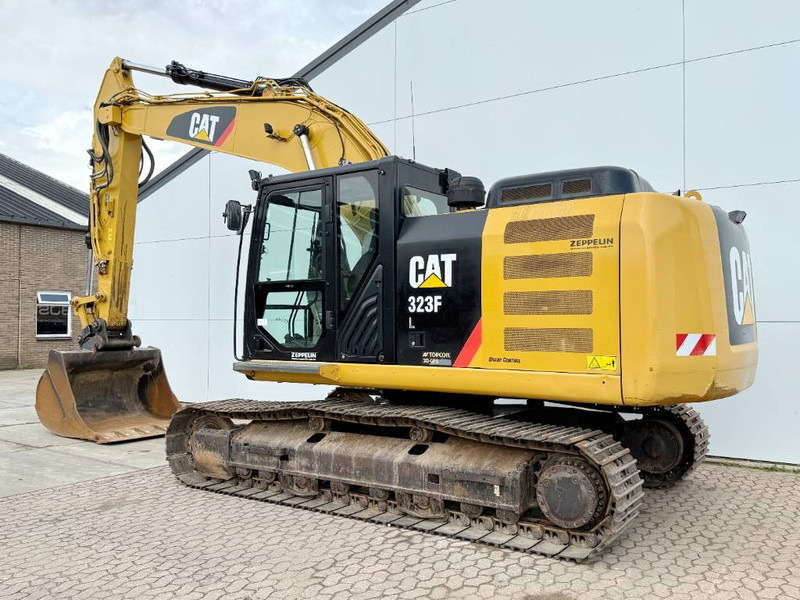 Cat 323FL - German Machine / Rear + Side Camera - Excavadora de cadenas: foto 3 Cat 323FL - German Machine / Rear + Side Camera - Excavadora de cadenas: foto 3