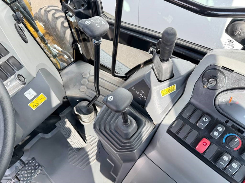Retroexcavadora Cat 424 4WD - Hammer Lines / Airco: foto 8