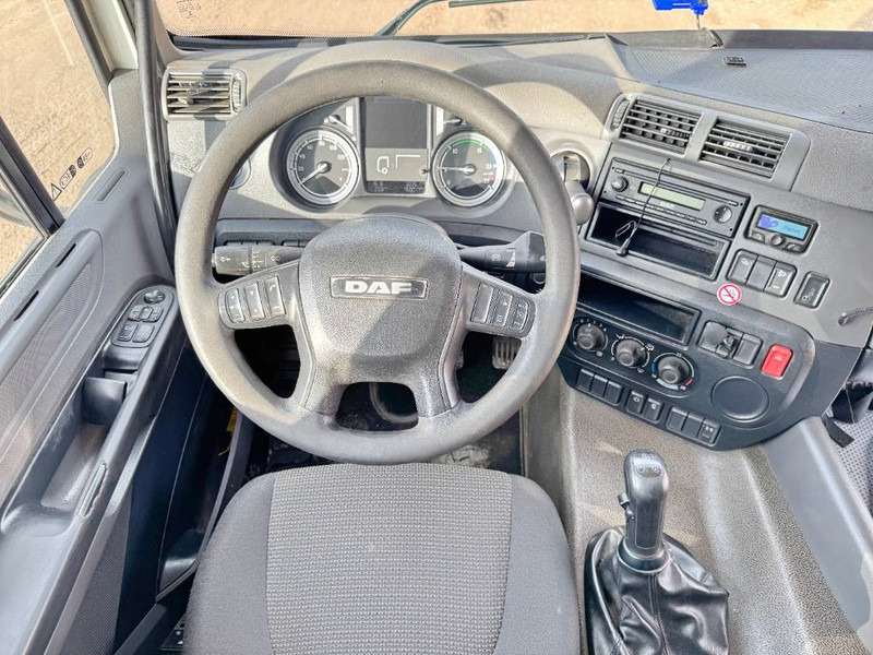 Camión grúa DAF CF400 + 17m Palfinger Crane / kran + Trailer: foto 9 Camión grúa DAF CF400 + 17m Palfinger Crane / kran + Trailer: foto 9