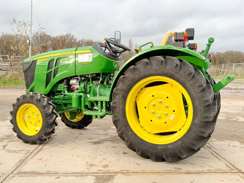John Deere 3036EN 4WD - New / Unused / 2024 / 36hp - Tractor: foto 2 John Deere 3036EN 4WD - New / Unused / 2024 / 36hp - Tractor: foto 2