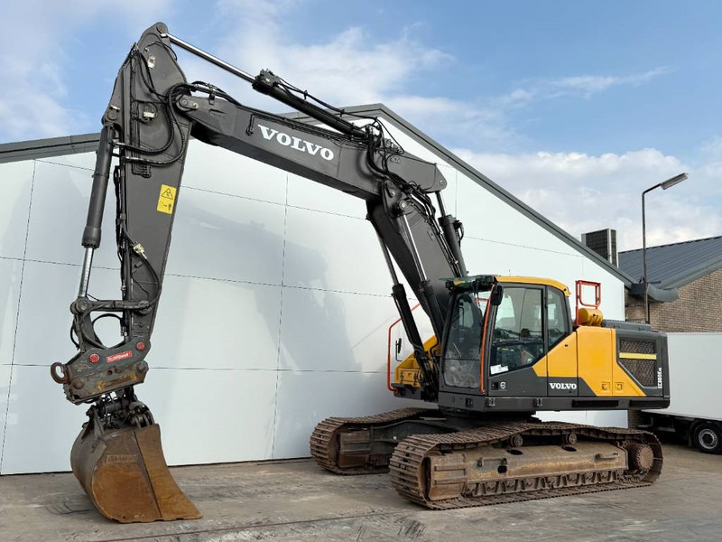 Volvo EC300ENL - Oilquick / Triple Boom / Tilting Bucket - Excavadora de cadenas: foto 2 Volvo EC300ENL - Oilquick / Triple Boom / Tilting Bucket - Excavadora de cadenas: foto 2