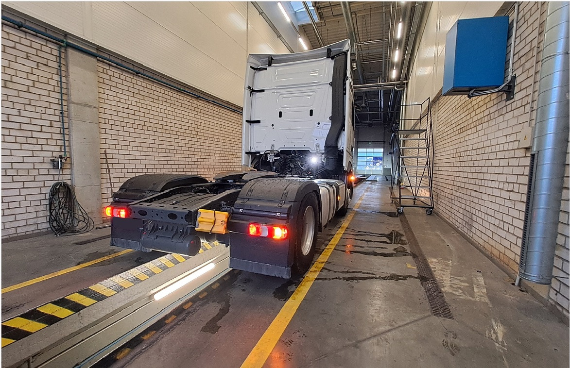 MERCDEDES BENZ ACTROS L - Cabeza tractora: foto 3 MERCDEDES BENZ ACTROS L - Cabeza tractora: foto 3