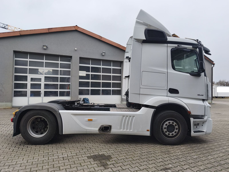 Mercedes-Benz Actros 1845 Sattelzugmaschine Euro 6 4x2 (29) - Cabeza tractora: foto 4 Mercedes-Benz Actros 1845 Sattelzugmaschine Euro 6 4x2 (29) - Cabeza tractora: foto 4
