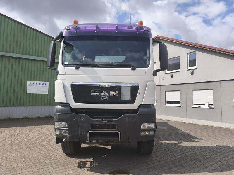 MAN MAN TGS 26.440 Kipper 6x6 Bordmatik Rollplane AHK Euro 5 - Camión volquete: foto 4 MAN MAN TGS 26.440 Kipper 6x6 Bordmatik Rollplane AHK Euro 5 - Camión volquete: foto 4