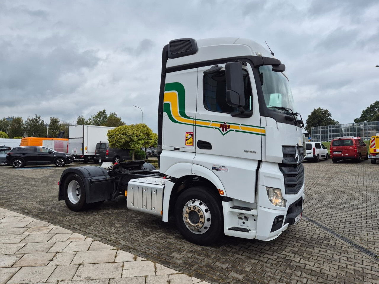 Mercedes-Benz Actros 1846 1 Owner / Works Great - Cabeza tractora: foto 5 Mercedes-Benz Actros 1846 1 Owner / Works Great - Cabeza tractora: foto 5