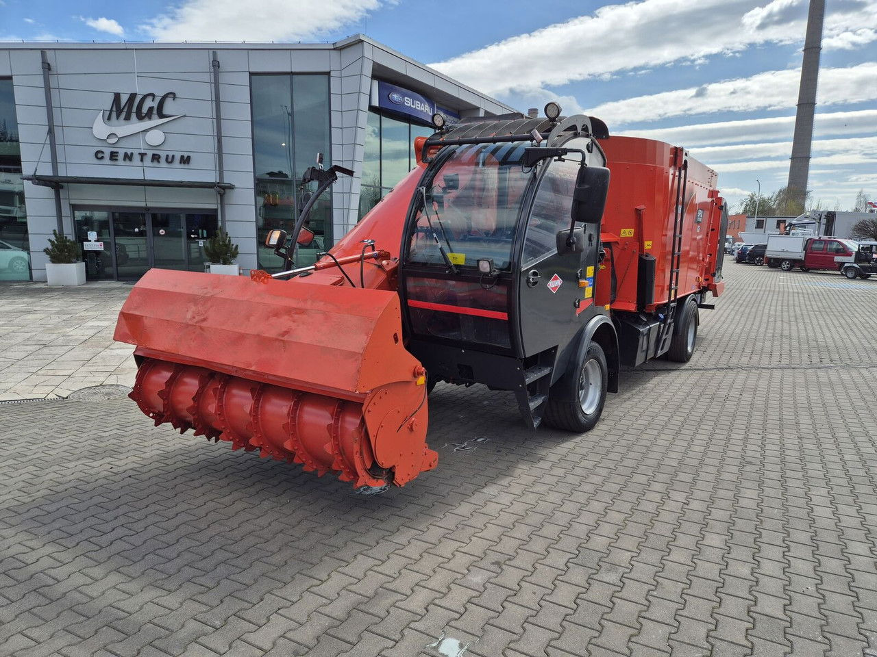 Kuhn SPW 22 Intense /feed wagon/ 1 Owner / NEW Service SPW 22 Intense /feed wago Kuhn SPW 22 Intense /feed wagon/ 1 Owner / NEW Service SPW 22 Intense /feed wagon/ 1 Owner / NEW Service / UP TO 22m3 - Desensiladora: foto 3 Kuhn SPW 22 Intense /feed wagon/ 1 Owner / NEW Service SPW 22 Intense /feed wago Kuhn SPW 22 Intense /feed wagon/ 1 Owner / NEW Service SPW 22 Intense /feed wagon/ 1 Owner / NEW Service / UP TO 22m3 - Desensiladora: foto 3