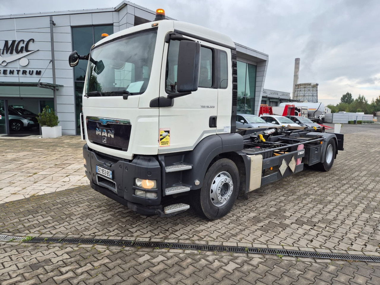 MAN TGS 18.320 Multilift UP TO 14 TON / NO Rust - Camión portacontenedore/ Intercambiable: foto 2 MAN TGS 18.320 Multilift UP TO 14 TON / NO Rust - Camión portacontenedore/ Intercambiable: foto 2