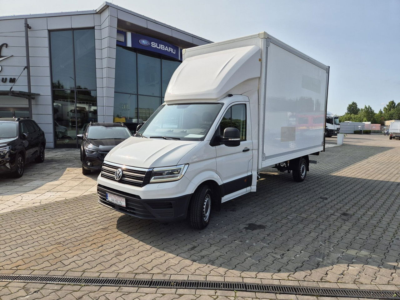 VOLKSWAGEN Crafter 2.0 TDI 177HP / High Container / Lift 750KG / Super Cond - Furgoneta caja cerrada: foto 3 VOLKSWAGEN Crafter 2.0 TDI 177HP / High Container / Lift 750KG / Super Cond - Furgoneta caja cerrada: foto 3