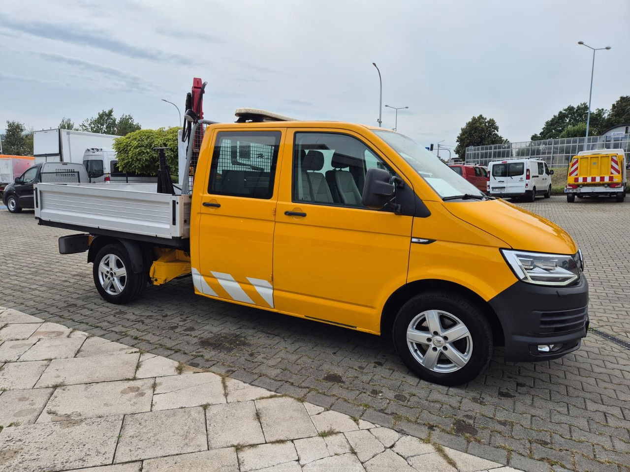 VOLKSWAGEN Transporter T6 / 4X4 / Long / Doka / NEW Service - Furgoneta caja abierta: foto 5 VOLKSWAGEN Transporter T6 / 4X4 / Long / Doka / NEW Service - Furgoneta caja abierta: foto 5