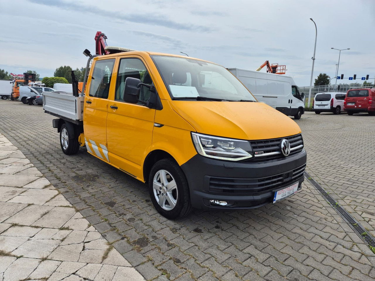 VOLKSWAGEN Transporter T6 / 4X4 / Long / Doka / NEW Service - Furgoneta caja abierta: foto 4 VOLKSWAGEN Transporter T6 / 4X4 / Long / Doka / NEW Service - Furgoneta caja abierta: foto 4