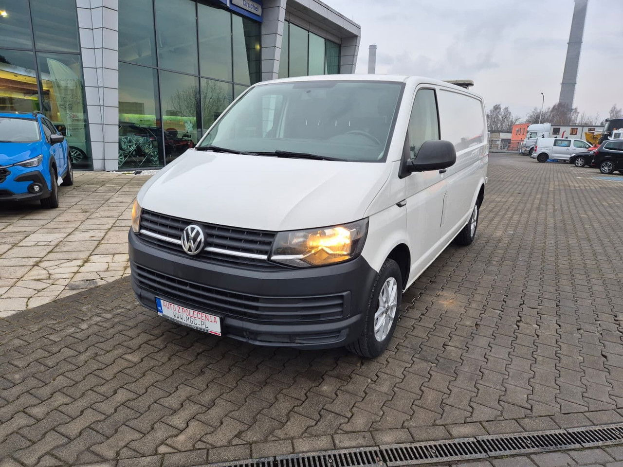 Volkswagen Transporter T6 2.0 TDi DSG / 1 Owner / Long / Serviced - Furgoneta pequeña: foto 2 Volkswagen Transporter T6 2.0 TDi DSG / 1 Owner / Long / Serviced - Furgoneta pequeña: foto 2