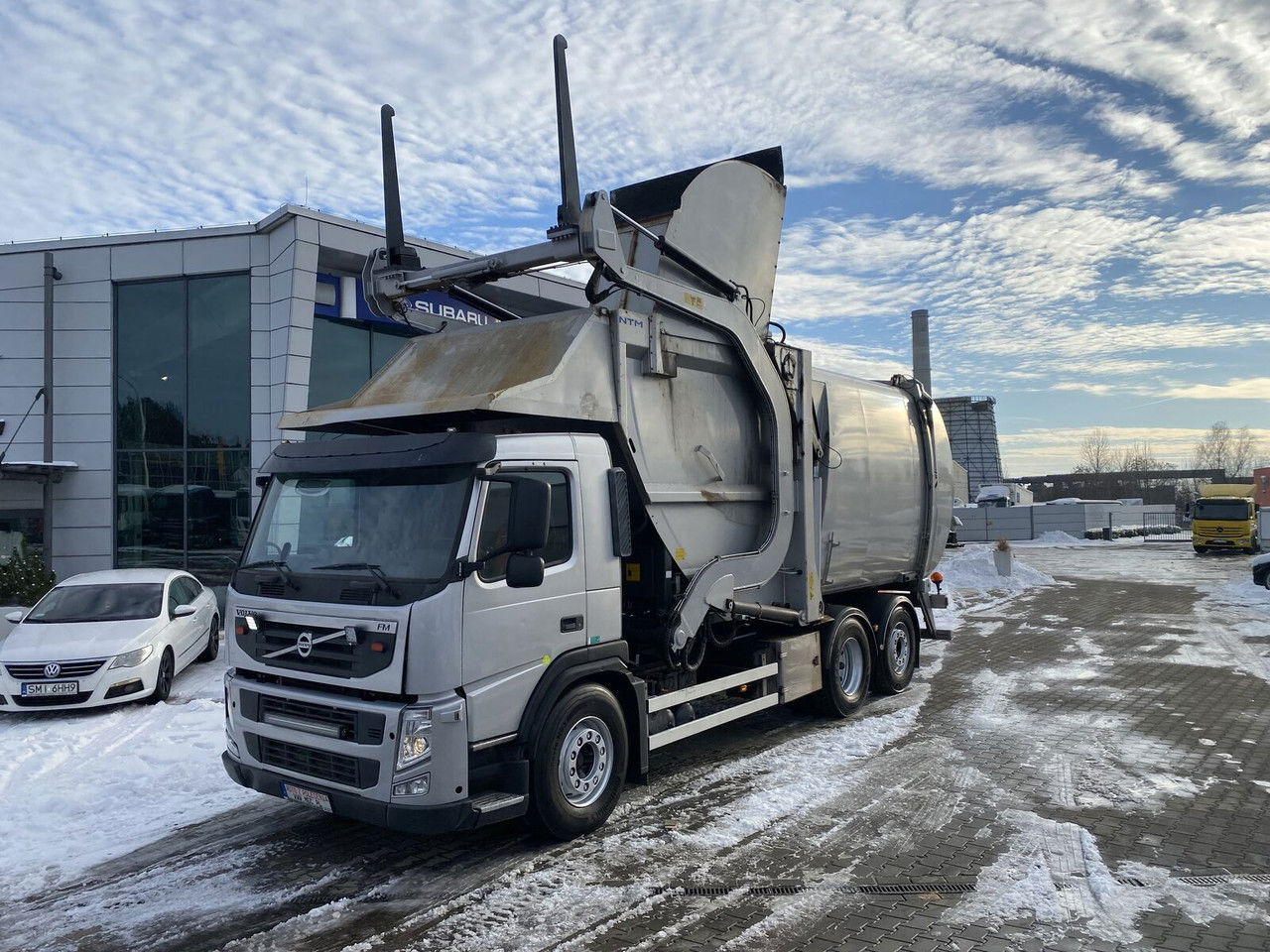 Volvo FM 420 6X2 / NTM / Super Condition - Camión de basura: foto 2 Volvo FM 420 6X2 / NTM / Super Condition - Camión de basura: foto 2