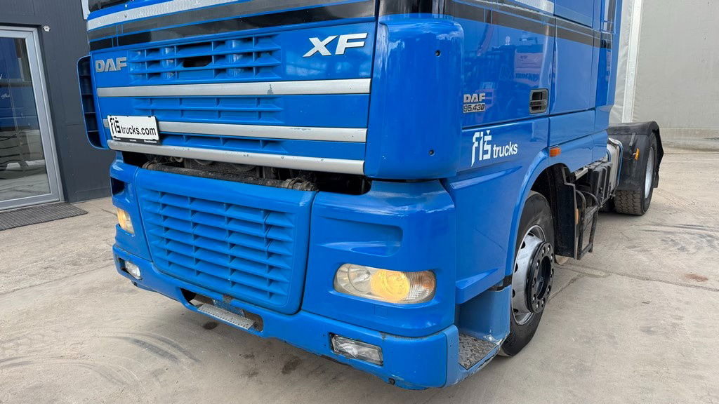 DAF XF 95.430 4x2 tractor unit - tipper hydraulics - Euro 4 - Cabeza tractora: foto 2 DAF XF 95.430 4x2 tractor unit - tipper hydraulics - Euro 4 - Cabeza tractora: foto 2