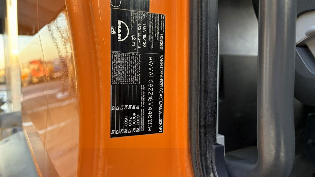 Cabeza tractora MAN TGA 18.430 4x2 tractor unit - new tyres: foto 20