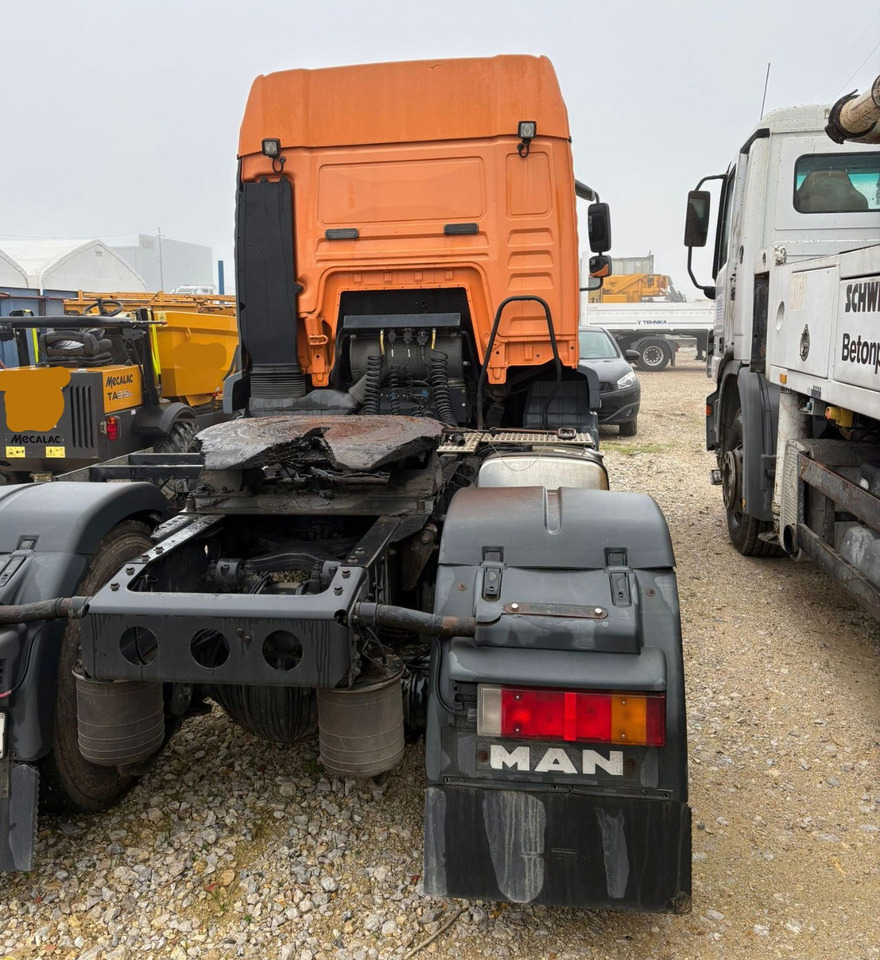 MAN TGA 18.430 4x2 tractor unit - new tyres - Cabeza tractora: foto 4 MAN TGA 18.430 4x2 tractor unit - new tyres - Cabeza tractora: foto 4