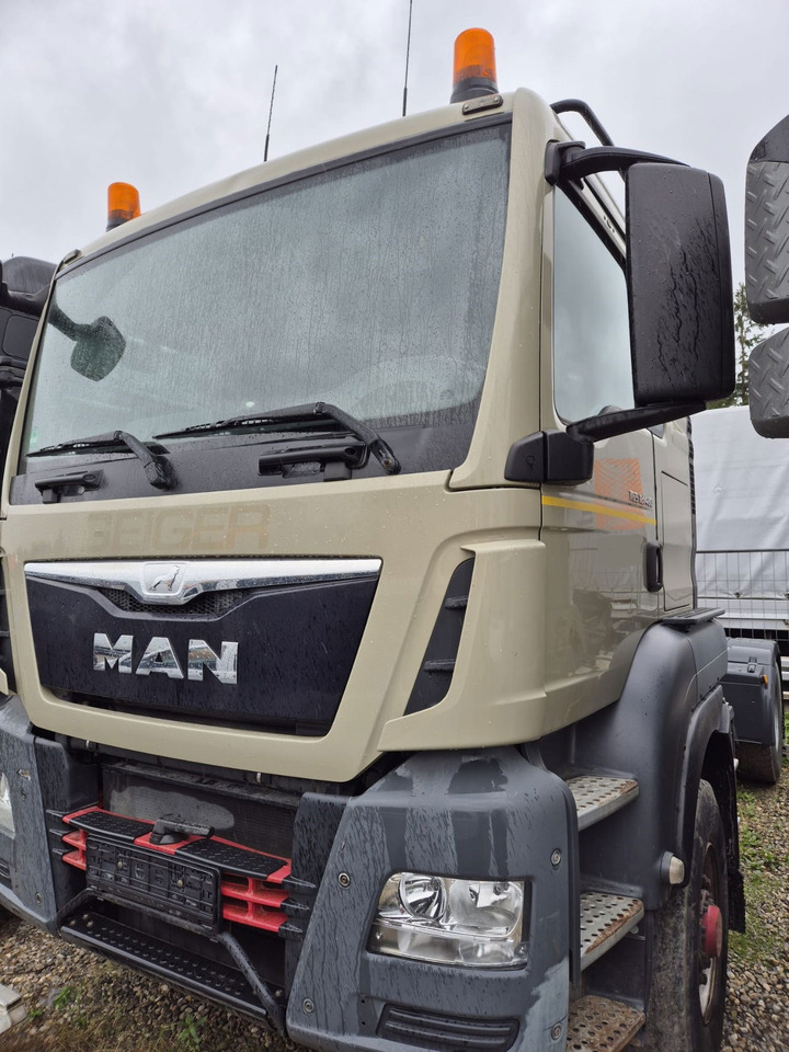 MAN TGS 18.480 4X4 tractor unit - tipper hydraulics - Cabeza tractora: foto 1 MAN TGS 18.480 4X4 tractor unit - tipper hydraulics - Cabeza tractora: foto 1