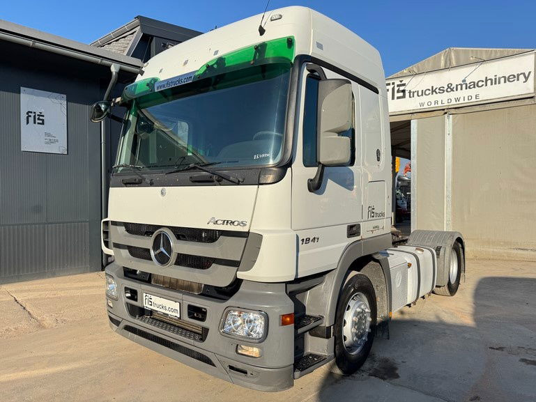 Mercedes-Benz Actros 1841 LS 4x2 tractor unit - Cabeza tractora: foto 1 Mercedes-Benz Actros 1841 LS 4x2 tractor unit - Cabeza tractora: foto 1