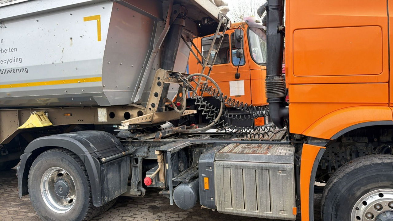 Mercedes-Benz Arocs 1851 LS HAD 4X4 - Euro 6 - retarder - tipper hydraulics - Cabeza tractora: foto 5 Mercedes-Benz Arocs 1851 LS HAD 4X4 - Euro 6 - retarder - tipper hydraulics - Cabeza tractora: foto 5