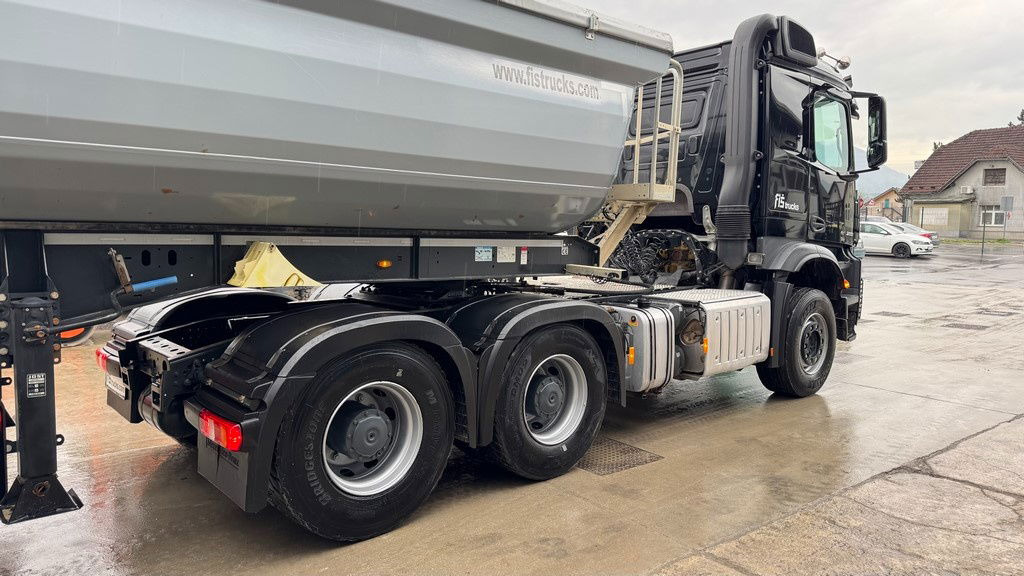 Mercedes-Benz Arocs 2651 6X4 tipp. hydr. - turbo retarder - Cabeza tractora: foto 5 Mercedes-Benz Arocs 2651 6X4 tipp. hydr. - turbo retarder - Cabeza tractora: foto 5