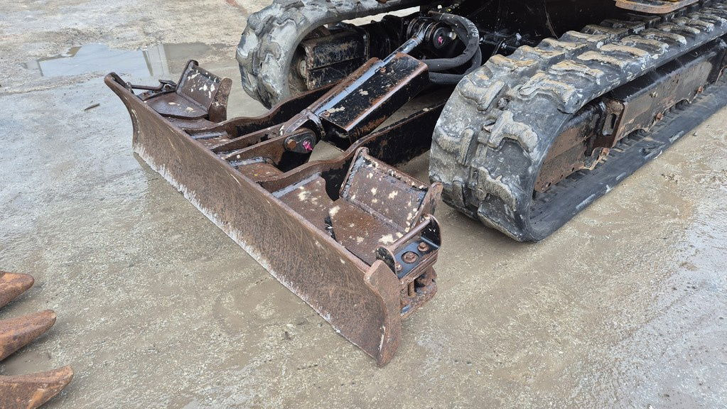 JCB 16C-1 - 2021 Year - 955 Working Hours - Miniexcavadora: foto 2 JCB 16C-1 - 2021 Year - 955 Working Hours - Miniexcavadora: foto 2