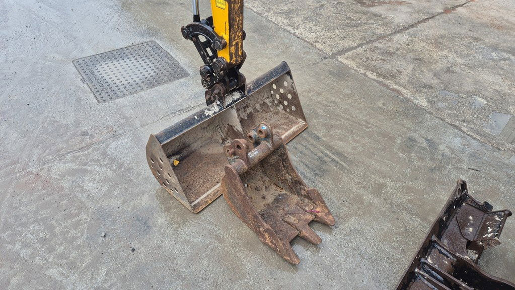 JCB 16C-1 - 2021 Year - 955 Working Hours - Miniexcavadora: foto 4 JCB 16C-1 - 2021 Year - 955 Working Hours - Miniexcavadora: foto 4