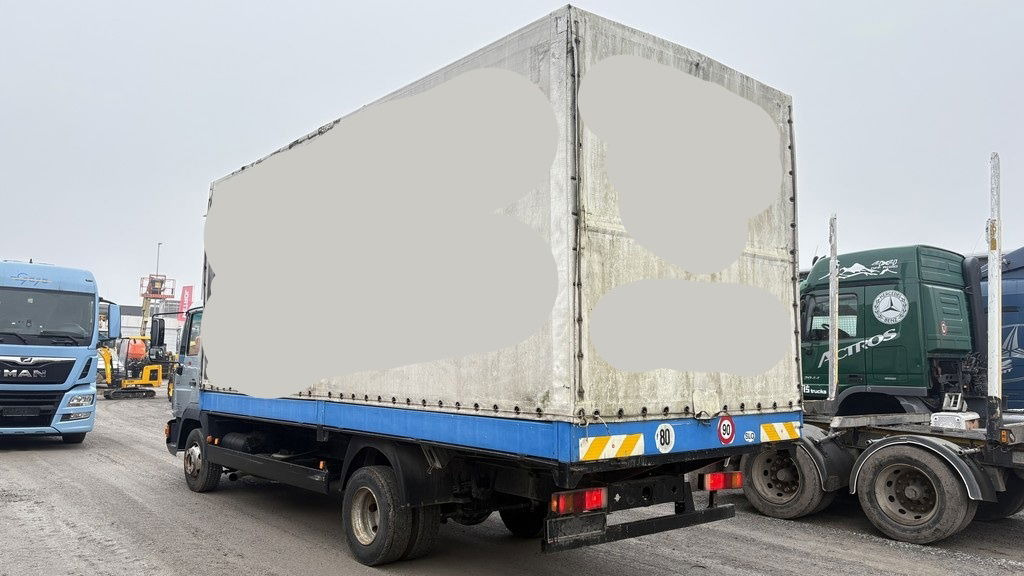 MAN 9.174 4x2 stake body+tarpaulin - Camión caja abierta: foto 4 MAN 9.174 4x2 stake body+tarpaulin - Camión caja abierta: foto 4
