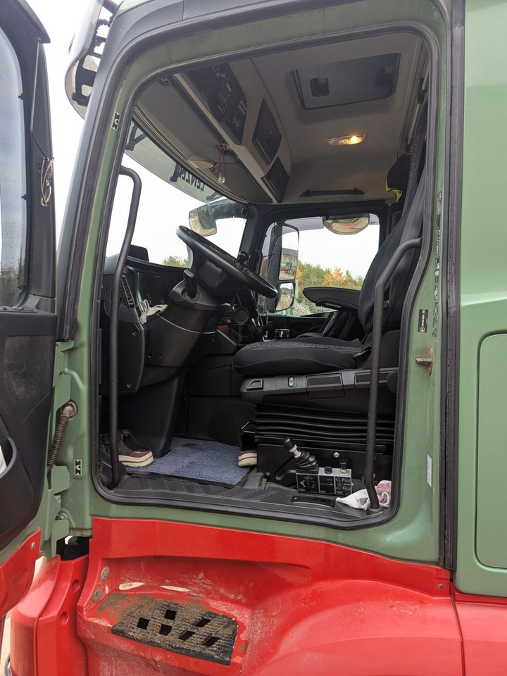 Leasing de Mercedes-Benz Actros 2651 6X4 meiller bordmatic tipper Mercedes-Benz Actros 2651 6X4 meiller bordmatic tipper: foto 13 Leasing de Mercedes-Benz Actros 2651 6X4 meiller bordmatic tipper Mercedes-Benz Actros 2651 6X4 meiller bordmatic tipper: foto 13